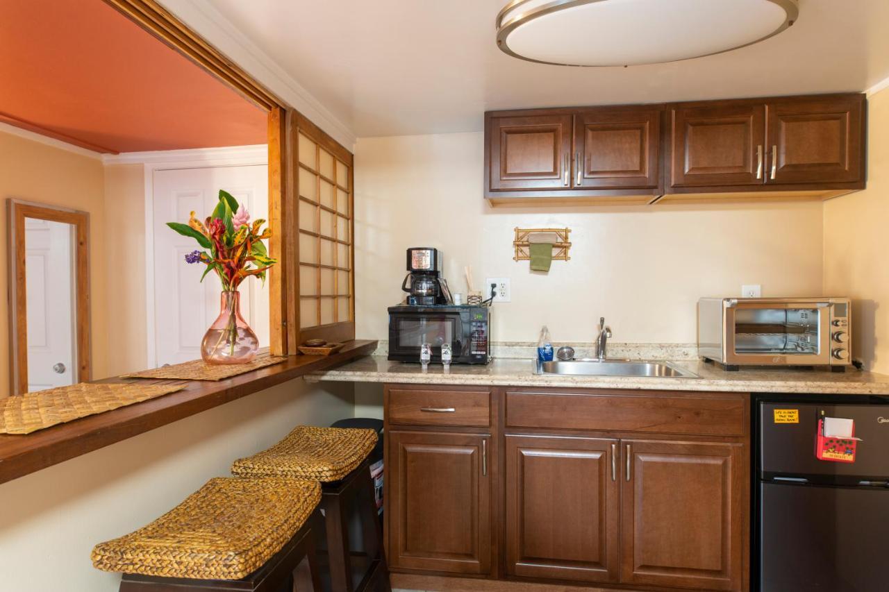 Wailuku Guesthouse ภายนอก รูปภาพ