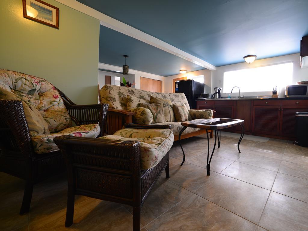 Wailuku Guesthouse ภายนอก รูปภาพ