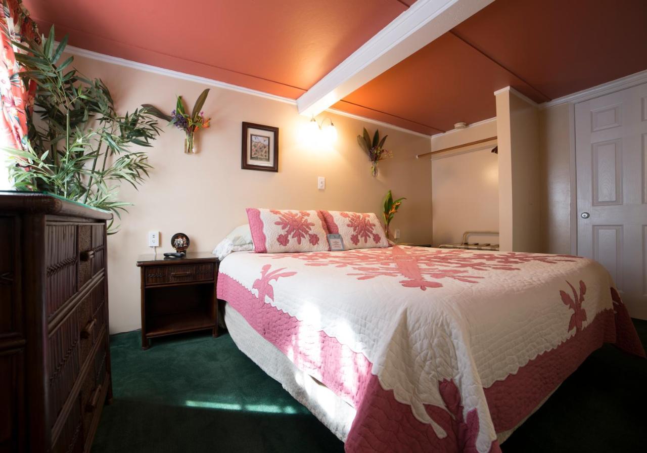 Wailuku Guesthouse ภายนอก รูปภาพ